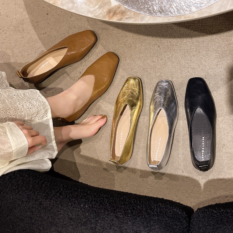 Women Fashion Korean - รองเท้าผู้หญิงแฟชั่นสไตล์เกาหลี รุ่นใหม่ ฤดูใบไม้ร่วง ไซส์ใหญ่ หลากสี เพิ่มความสูง