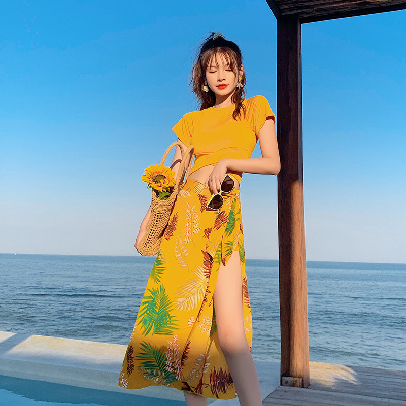 Women Fashion Korean - ชุดว่ายน้ำ 3 ชิ้น รุ่นใหม่ ปี 2026