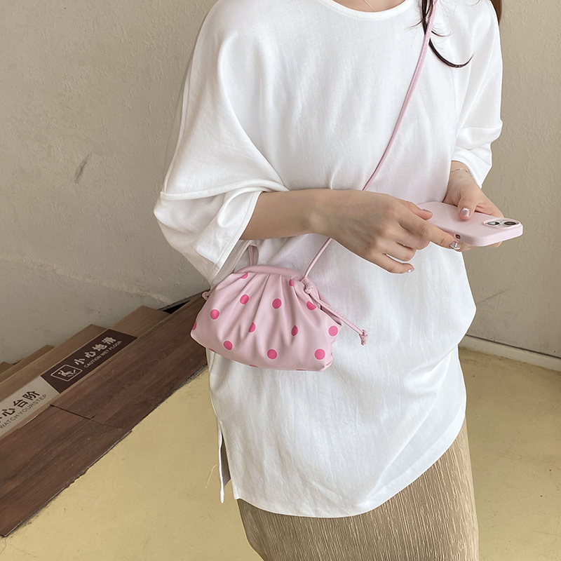 MOODS กระเป๋าถือและกระเป๋าสะพา - Women Fashion Drawing บทวิจารณ์และราคา