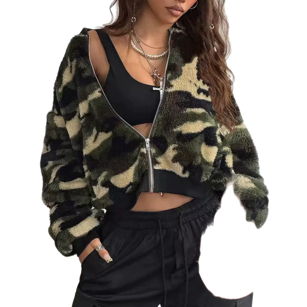 เสื้อแจ็คเก็ตครอปผ้าฟลีซลายพรา - Sherpa Coat Women บทวิจารณ์และราคา