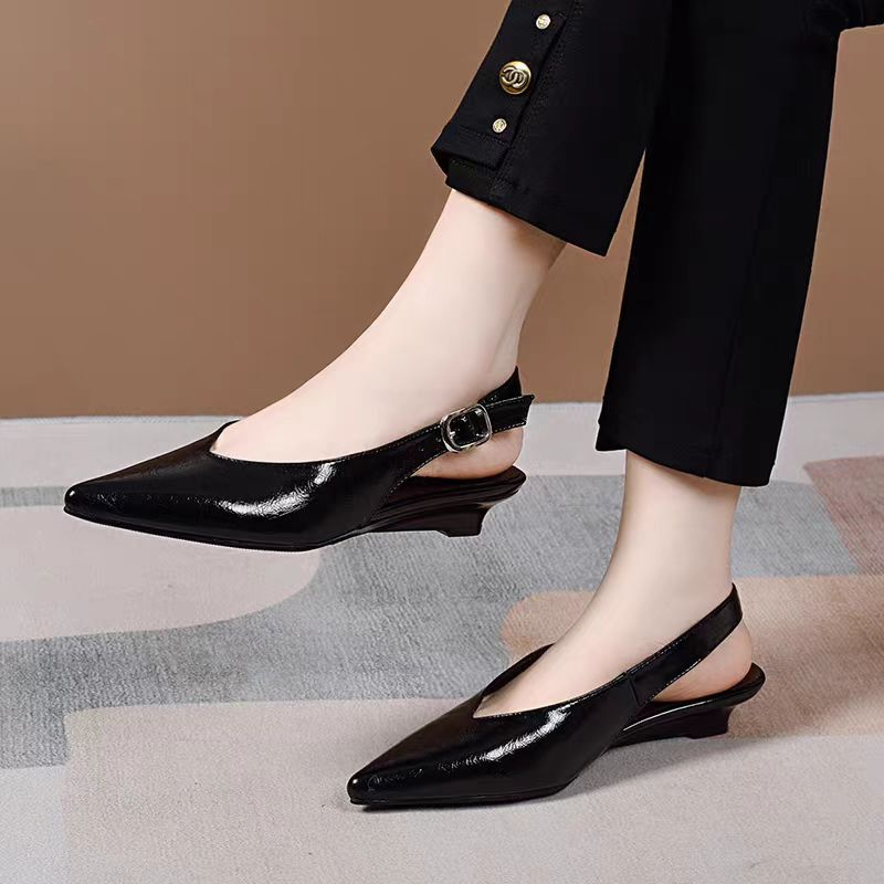รองเท้าแตะผู้หญิง ฤดูร้อน 2026 - Women'S Fashion Spring Summer 2026 บทวิจารณ์และราคา