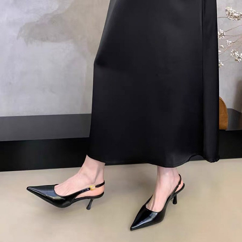 รองเท้าแฟชั่นปี 2026 หัวแหลม ท - Women'S Fashion Spring Summer 2026 บทวิจารณ์และราคา