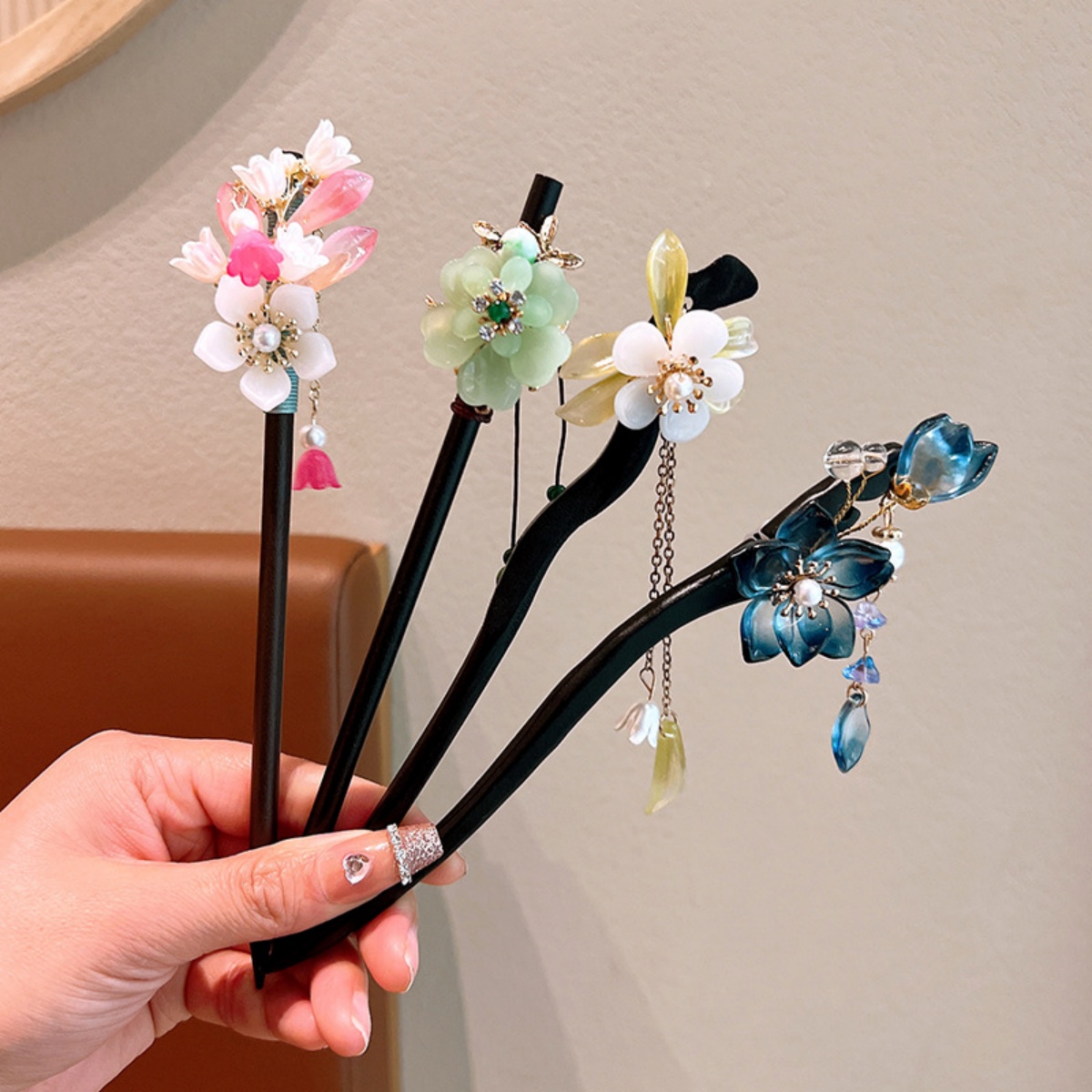 ประณีตดอกไม้พู่ไม้ Hairpin Ret - Women Fashion Hair Style บทวิจารณ์และราคา